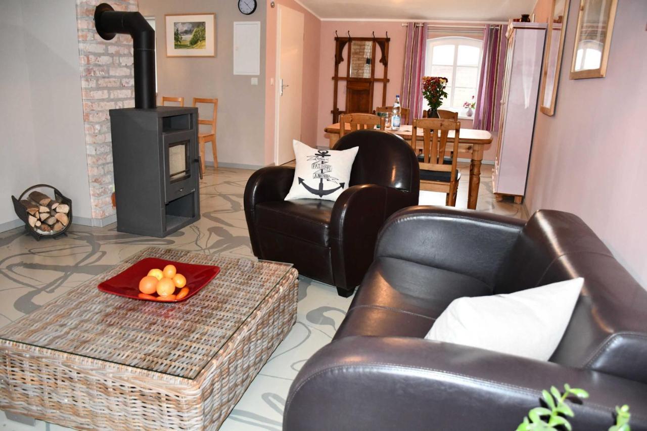 schöne Ferienwohnungen in Sassnitz mit Kamin und Terrasse Zimmer foto