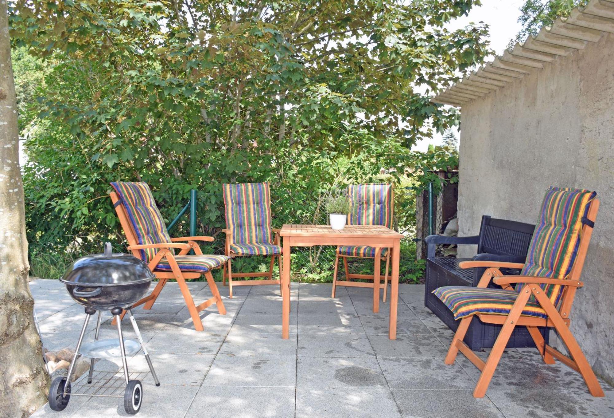 schöne Ferienwohnungen in Sassnitz mit Kamin und Terrasse Exterior foto