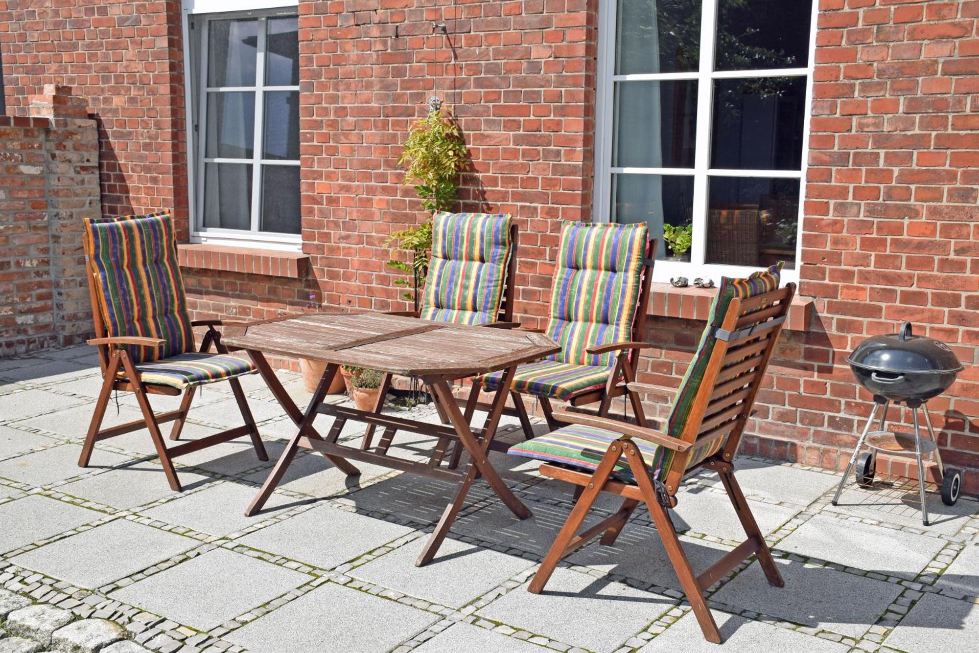 schöne Ferienwohnungen in Sassnitz mit Kamin und Terrasse Exterior foto